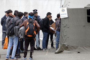 Migranti vpleteni v kar 69.000 kaznivih dejanj