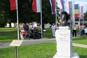 Po nestorju slovenske države Jožetu Pučniku Lenarčani poimenovali mestni park 