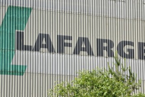 Lafarge naj bi v Siriji sodeloval z Islamsko državo