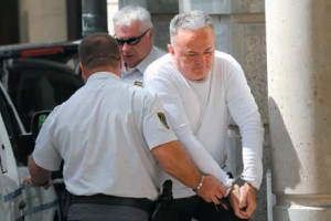 Afera mister 10 %: Kaj se dogaja s človekom, ki je naznanil Jankovića zaradi korupcije
