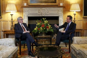 Juncker ne razmišlja o odstopu v primeru brexita