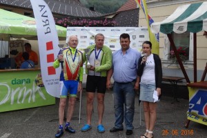 FOTO: Najstarejši kolesar po Mirnski dolini 86-letni Danilo Pečnik