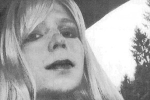 Chelsea Manning poskusila izvršiti samomor