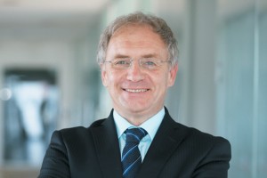Hojs: NSI gre v smer politike Fructala, 'poln sebe', Tonin pa spominja na Žerjava