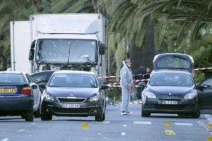 V bolnišnici v Nici po napadu zdravijo 50 otrok, dva sta med operacijo umrla