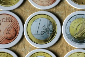 Ukrepi za sanacijo bank v 2013 skladni s pravom EU