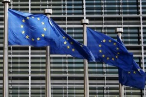 Bruselj danes o kazni za javnofinančni grešnici Španijo in Portugalsko