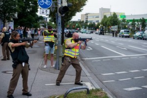 Bavarci po seriji napadov udarili po mizi: "Ne moremo imeti politike odprtih meja"