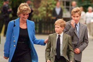 William in Harry sta malo pred njeno smrtjo govorila s princeso Diano