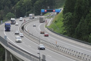 Med trojanskimi predori boste lahko še vsaj dva tedna drveli brez strahu pred merjenjem hitrosti