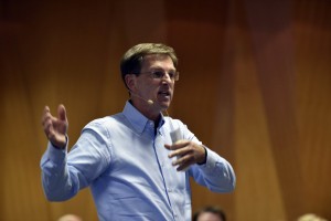 Miro Cerar res ne ve, da je varnost človekova pravica?    