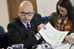 Ekskluzivno: guverner Jazbec s tožbo nad Republiko Slovenijo