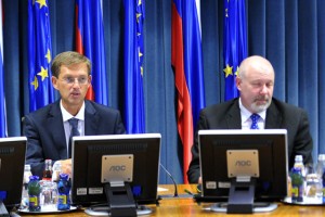 Komisija: Cerarjev generalni sekretar Krašovec je "jemal ugled in dostojanstvo sodstva"