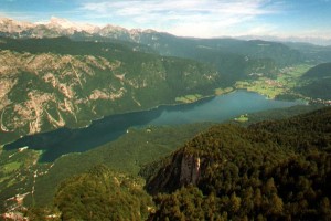 V bohinjskih hribih Čeh zdrsnil v smrt