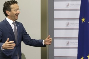 Šef evroskupine kritično do Grčije: Poleti storjeno premalo
