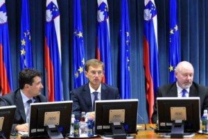 Vladna koalicija na posvetu o proračunu in drugih jesenskih izzivih