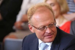 Koprsko sodišče v zadevi Čehov še brez odgovora iz Liechtensteina