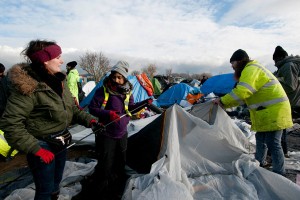 UNHCR aktivistkam: Pomagajte migrantom, ne pa seksati z njimi! 