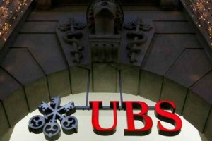 Francija lovi davčne utajevalce z računi v švicarski banki UBS