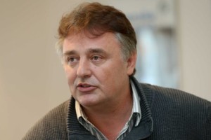 Leljaka še kar vlačijo po sodišču zaradi "udbovskega" svinčnika