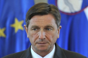 Gospod predsednik, pojasnite: Zakaj ni denarja za pokop žrtev komunističnega nasilja?