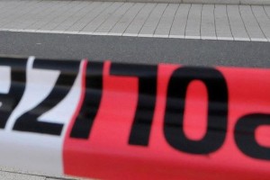 Srhljivo odkritje v Nemčiji: Kovček z novorojenčkom in z dojenčkovim okostjem
