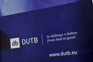 DUTB ima izgubo zaradi zavoženih Factor banke in Probanke