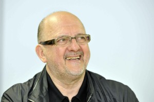 Država mora Zmagu Jelinčiču Plemenitemu vrniti zarubljenih 10.150 evrov