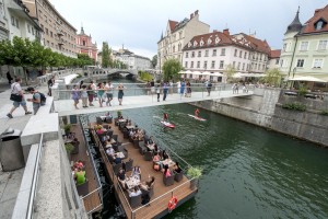 Pobiralci smetane lokalov ob Ljubljanici