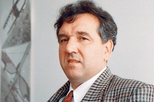 Zakaj Jakob Demšar v Dnevniku brani Udbo? Je bil tudi sam udbovec?