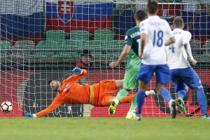 Anglija v Stožicah z novim tretjim vratarjem
