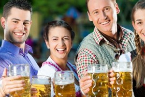 Bodo v Münchnu zaradi bombnega alarma podaljšali Oktoberfest?