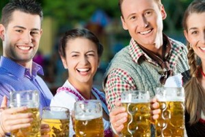 Bodo v Münchnu zaradi bombnega alarma podaljšali Oktoberfest?