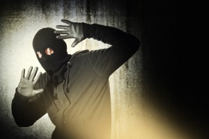 "Dobrodošlica" za Korejce v Izoli: ukradli so jim 2000 evrov