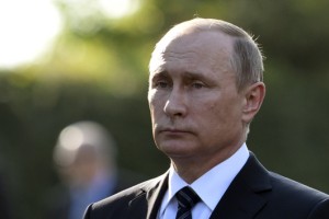 Putin je Francijo obtožil vzpodbujanja protiruske histerije