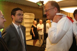 Politični razvrat na Škrabčevi domačiji: danes promocija Mateja Tonina