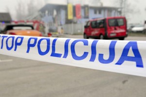 Na tožilstvu v Ljubljani prejeli sumljivo pošiljko, pred stavbo zapora prometa