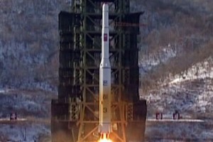 Severni Koreji je spodletel še en poskus izstrelitve rakete