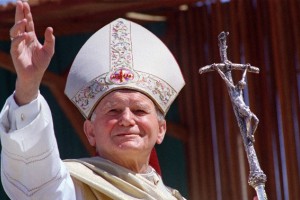 Avdienca za Janeza Pavla II. v Vatikan pritegnila 100.000 romarjev 