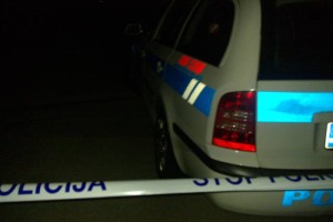 Neprilagojena hitrost, alkohol in zvita pločevina
