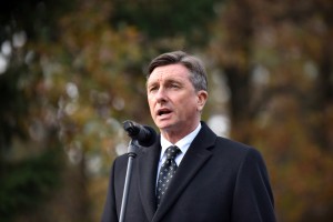 Turnšek Pahorju: Prestopil si mejo, krepiš nestrpnost, mi smo jih pač postrelili, pa kaj