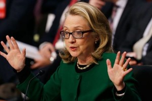 Clintonova razjarjena zaradi preiskave FBI