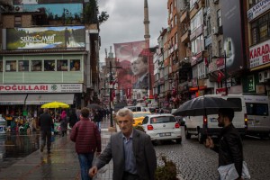 Črno leto za turški turizem: terorizem, udar in čistke odgnali turiste