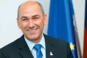 Janez Janša: Poglejte, kaj vse so Kučanovi komunisti že privatizirali za svoj račun