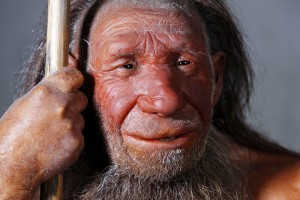 Znanstveniki: Velik in štrleč nos je neandertalcu omogočal lažje preživetje v mrazu