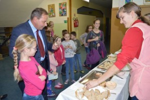 FOTO: Tradicionalni zajtrk tudi v Trebnjem 
