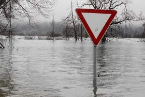 Lilo bo kot iz škafa, možne so poplave