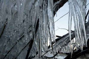 Žrtev ledene zime? V Osilnici naj bi zmrznil moški