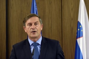 Erjavec: Hrvati pretiravajo, ni govora o  grožnjah in sabotažah