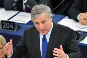 Tajani se je v pismu opravičil hrvaški predsednici in premierju